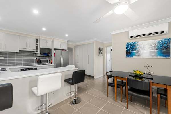 Belmont North, New South Wales, Australia