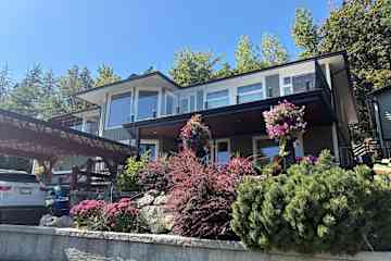 Kelowna,British Columbia,Canada