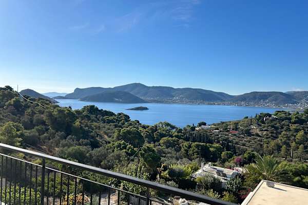 Limín Mesoyaías, Attica, Greece