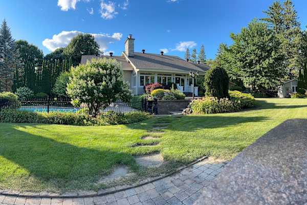 Kirkland, Quebec, Canada