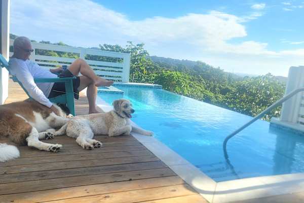 Dixon’s Cove, Bay Islands, Honduras