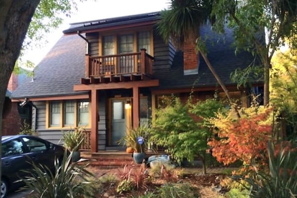 Oakland, California, United States