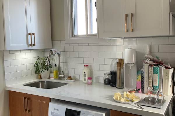 Roncesvalles, Ontario, Canada