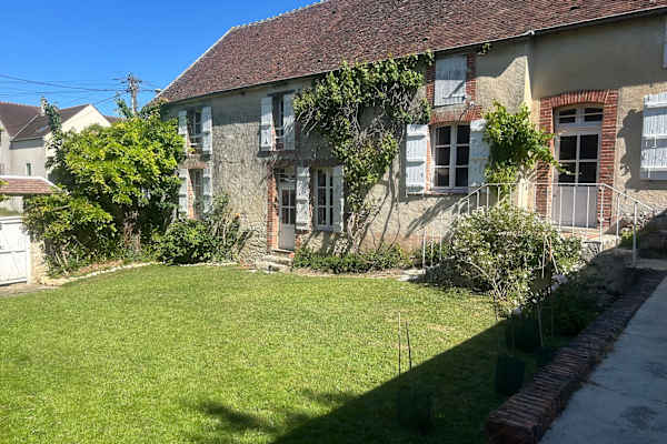 Sancy-lès-Provins, Ile-de-France, France