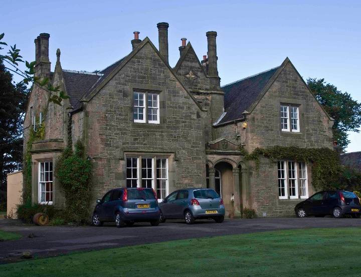 Kirknewton, Scotland, United Kingdom